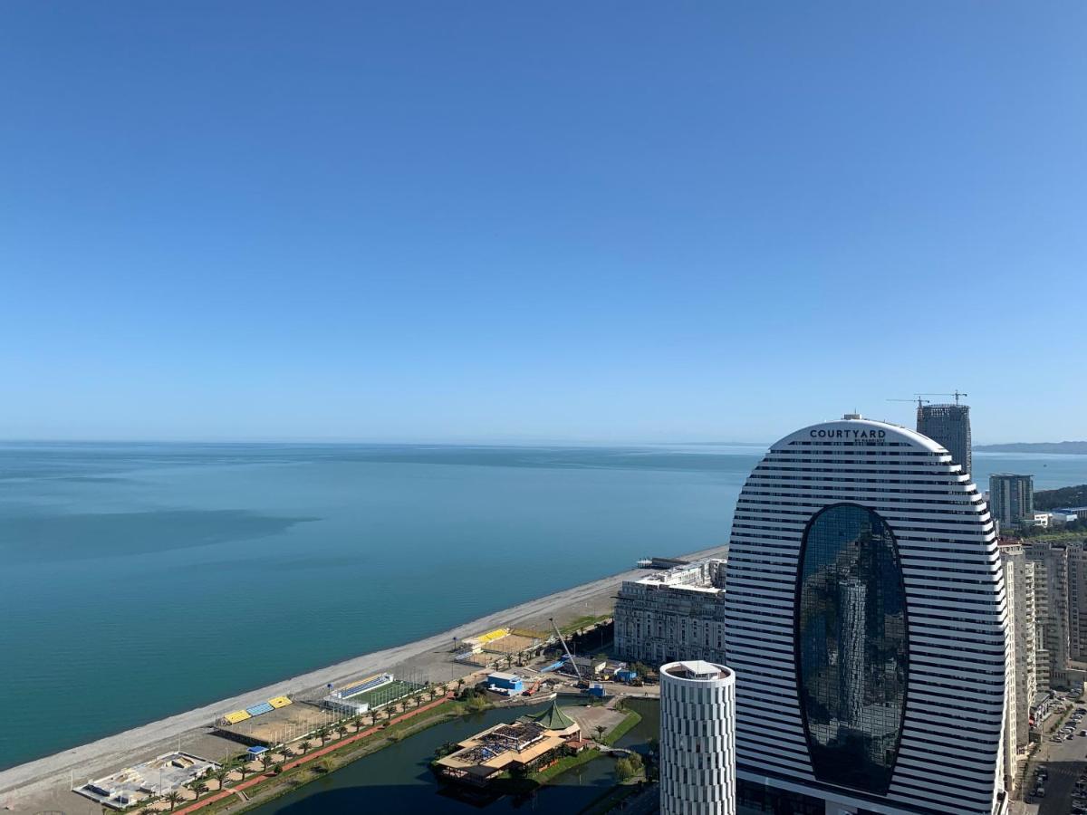Orbi City Luxury Towers Aparthotel Batumi Exterior foto
