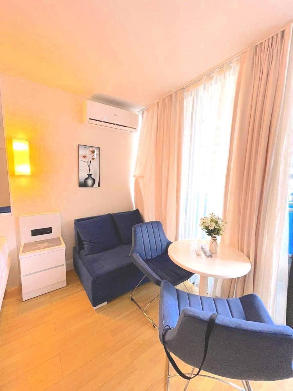 Orbi City Luxury Towers Aparthotel Batumi Exterior foto